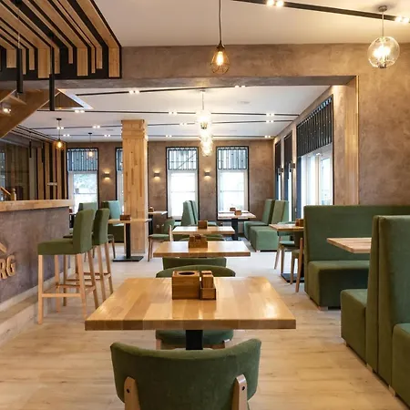 Geldberg * 塔塔里夫